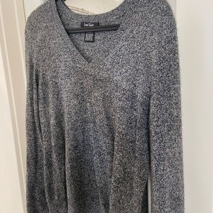 HEATHER GRAY CASHMERE SWEATER